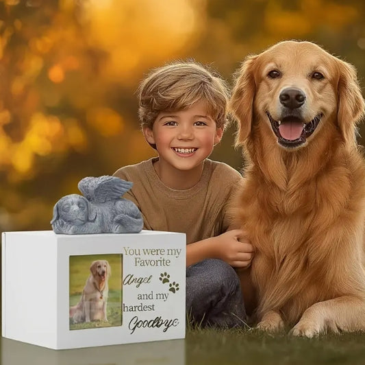 Wooden Engraved Pet Memorial Urn - A Beautiful Tribute to Your Beloved Companion